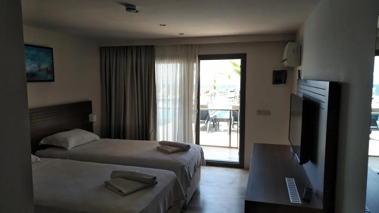 Neopol Hotel Kuşadası