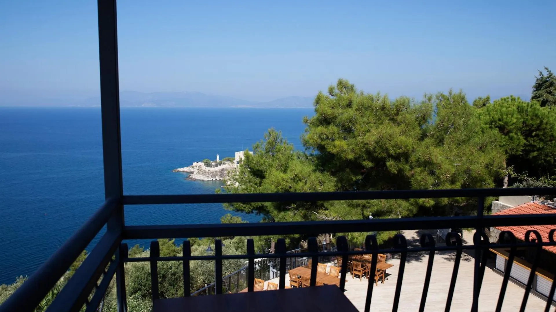 Neopol Hotel Kuşadası