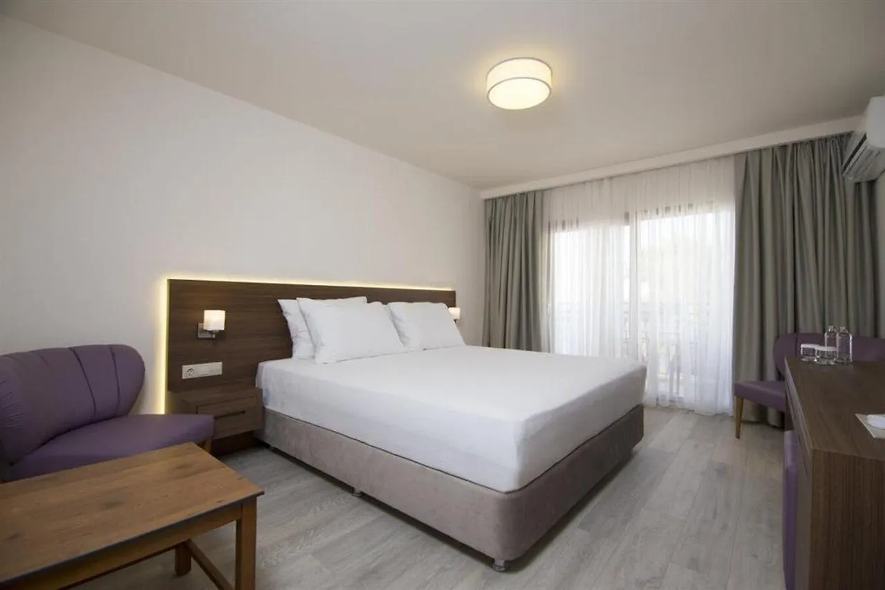 Neopol Hotel Кушадасы