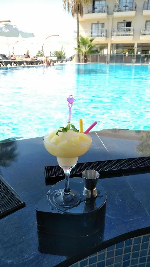 Neopol Hotel Kusadasi